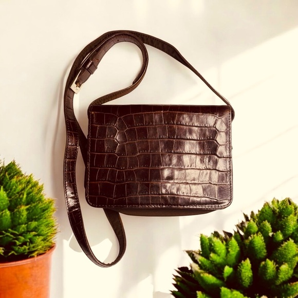 ENZO ANGIOLINI Brown Leather Embossed Croc Shoulder Flap Bag crossbody purse - Picture 1 of 14
